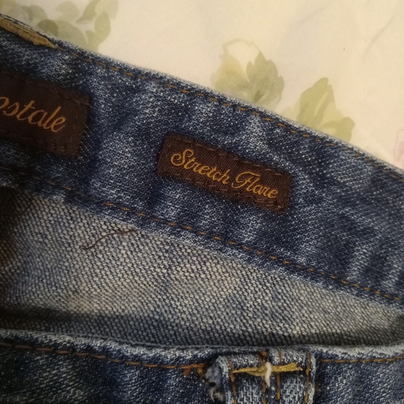 Aeropostale Jeans Women Size 9/10 Regular Stretch Flare Leg Medium Wash - Picture 7 of 8